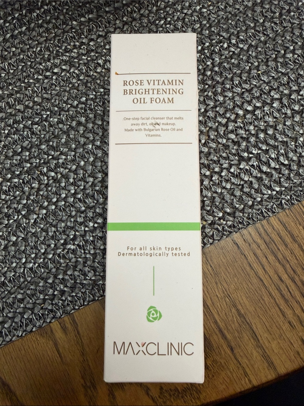 Rose Vitamin Brightening Oil Foam NEW